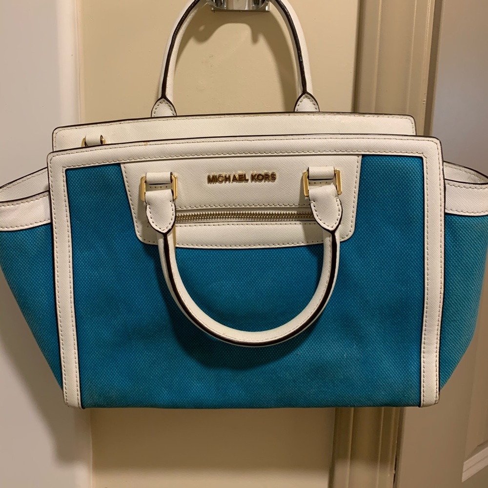 Michael Kors purse